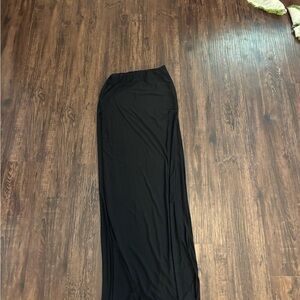 Fashion Nova Black Maxi Skirt - Sleek Stretch Fabric